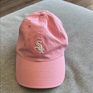 Pink Chicago White Sox hat